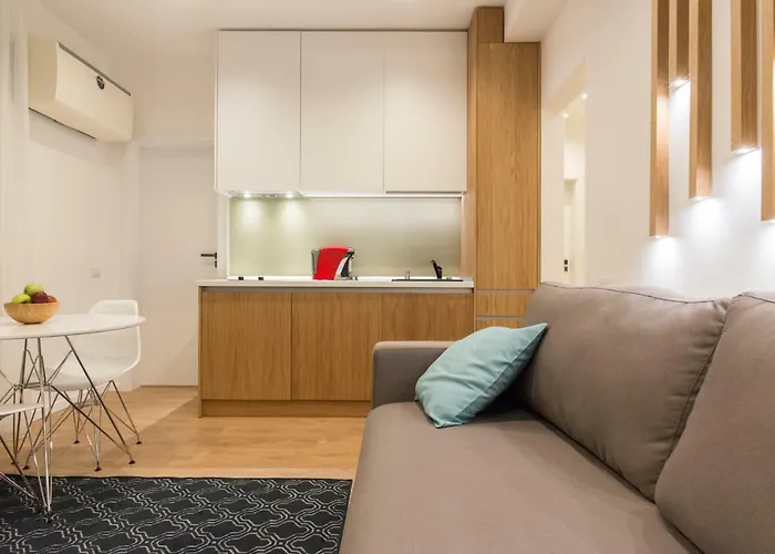 Arbans Cosy Modern Apartment In The City Center