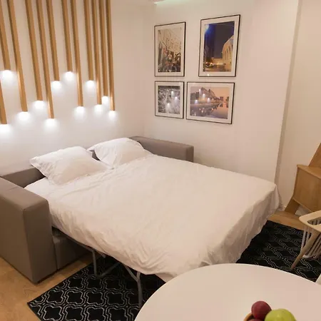 Arbans Cosy Modern Apartment In The City Center Bucharest Exterior photo